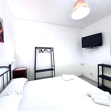 Garden Stay, Quartu Sant'elena, Cagliari, Sardegna *